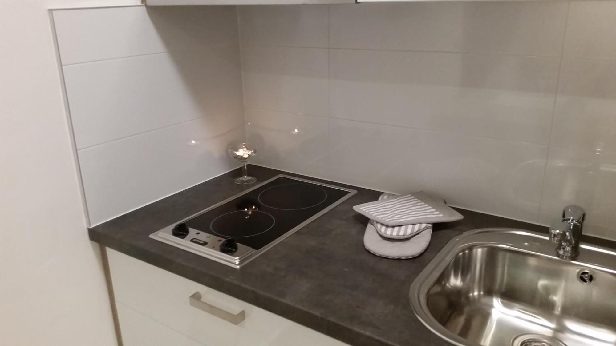 Apartments Sanja Трогір Екстер'єр фото