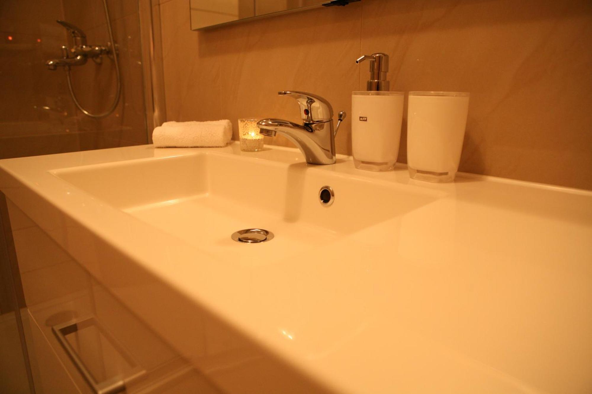 Apartments Sanja Трогір Екстер'єр фото