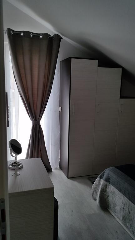 Apartments Sanja Трогір Екстер'єр фото